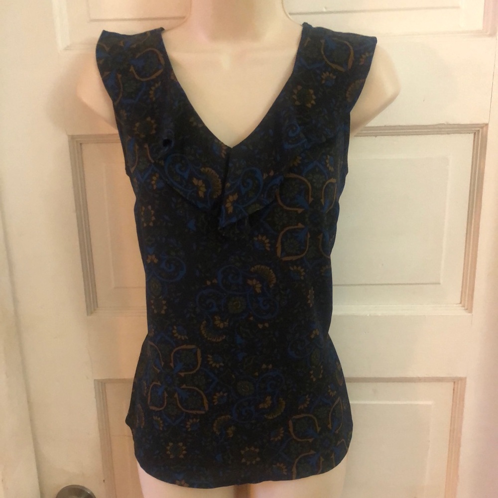 Ruffle front top